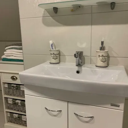 Apartman Lana & Lola