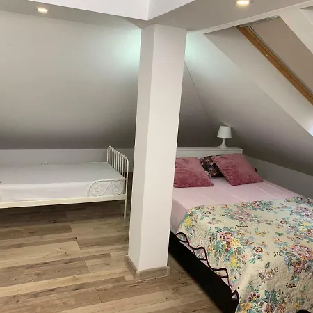Apartman Lana & Lola *